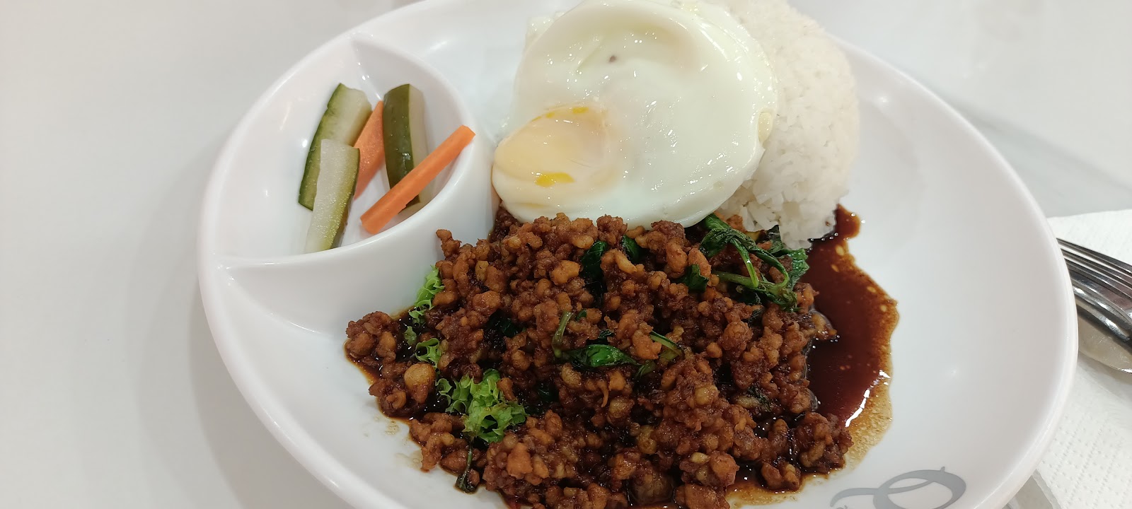 泰式香叶肉碎饭 Spicy Thai Basil Mince Pork Rice